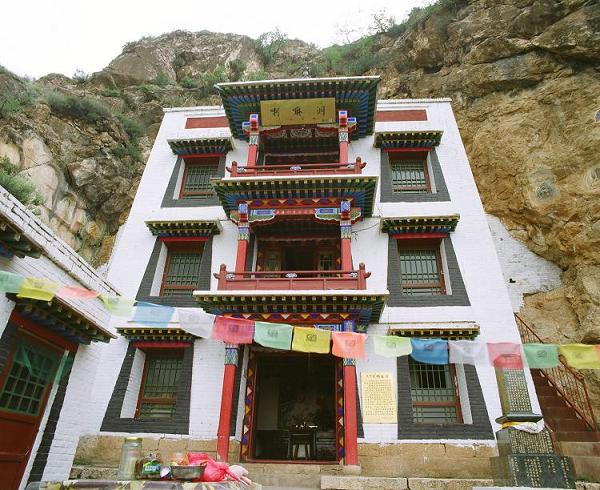 喇嘛洞宗教文化旅遊區