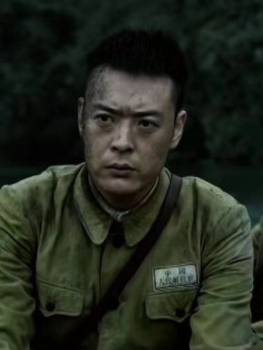 李綬光(歷史戰爭片《打過長江去》中的角色) 李綬光(歷史戰爭片《打過長江去》中的角色)