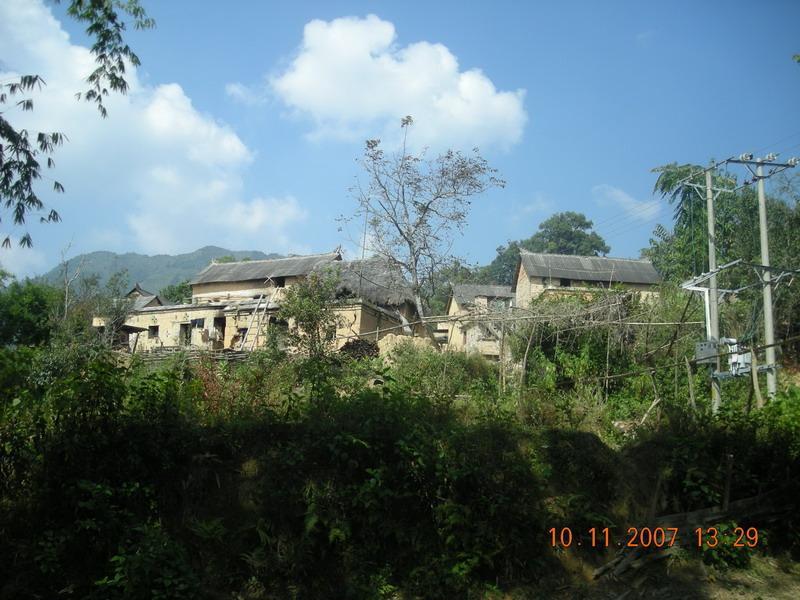 咪卡上寨村 咪卡上寨村