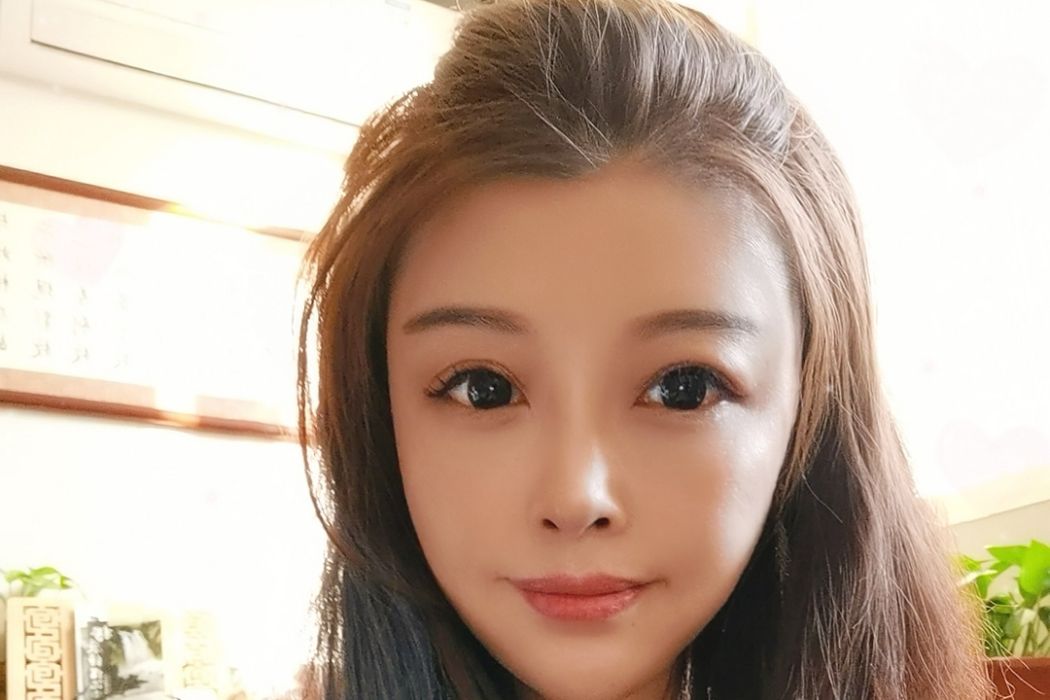 李若梅(執行導演) 李若梅(執行導演)