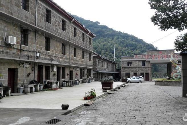 勤勇村 勤勇村