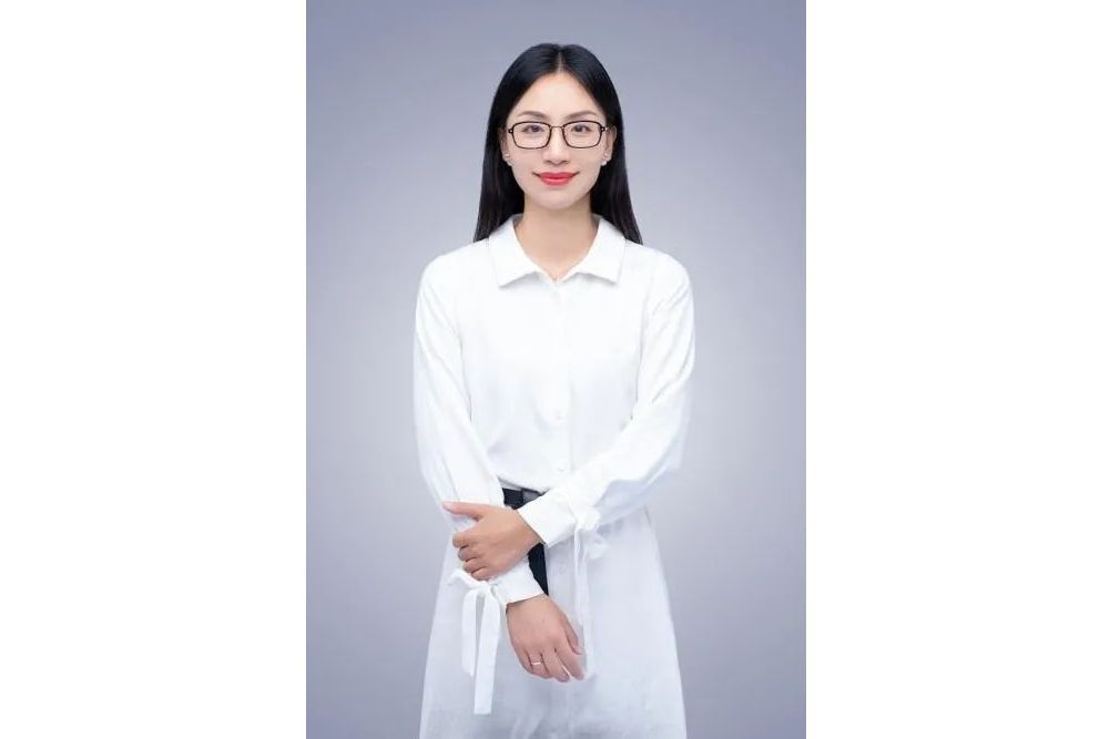 潘莉莉(溫州大學瑞安研究生院黨總支書記) 潘莉莉(溫州大學瑞安研究生院黨總支書記)