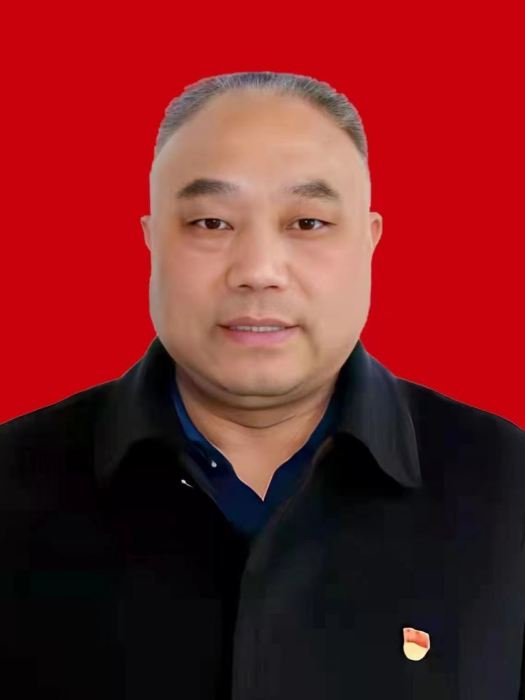 陳明(河南省新鄉市封丘縣原縣委常委、宣傳部部長,縣政府副縣長、三級調研員) 陳明(河南省新鄉市封丘縣原縣委常委、宣傳部部長,縣政府副縣長、三級調研員)