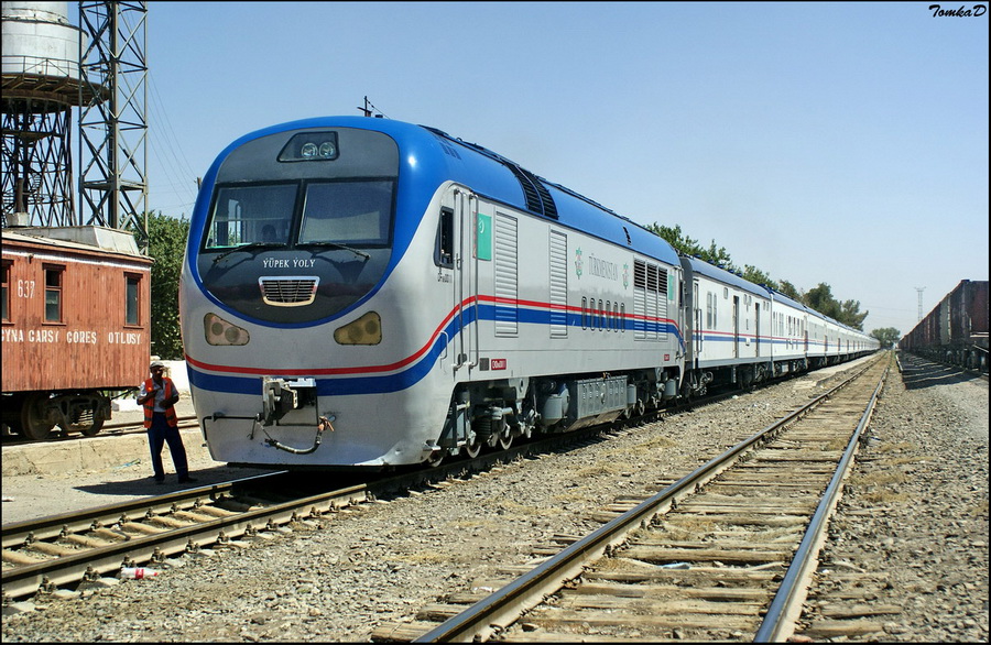 土庫曼斯坦鐵路CKD9A型機車