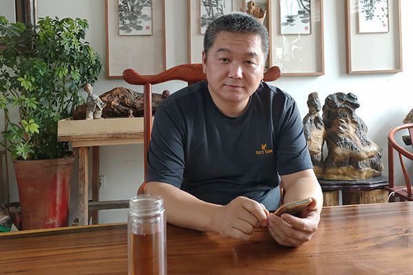 張國良(河北省美術家協會會員) 張國良(河北省美術家協會會員)