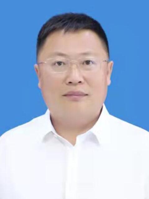 尹東(黑龍江省齊齊哈爾市梅里斯達斡爾族區政協副主席、黨組成員,區財政局局長、黨組書記) 尹東(黑龍江省齊齊哈爾市梅里斯達斡爾族區政協副主席、黨組成員,區財政局局長、黨組書記)