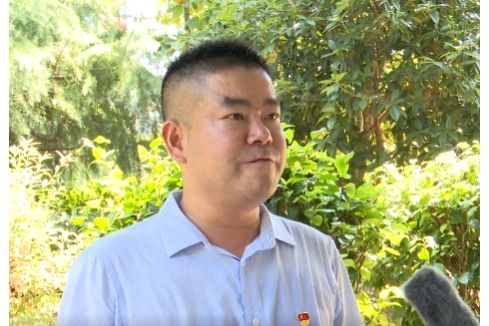 潘江波(江西省撫州市東臨新區七里崗鄉黨委書記) 潘江波(江西省撫州市東臨新區七里崗鄉黨委書記)