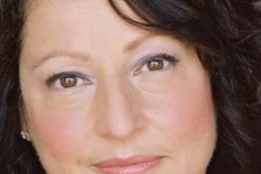 德博拉·阿奎拉(Deborah Aquila) 德博拉·阿奎拉(Deborah Aquila)