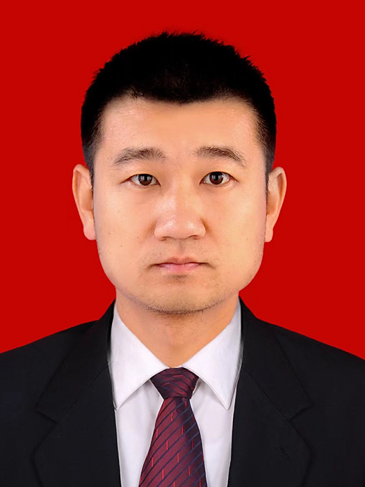 劉運(陝西省榆林市榆陽區衛生健康局黨委委員、副局長) 劉運(陝西省榆林市榆陽區衛生健康局黨委委員、副局長)