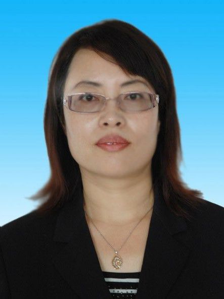 周倩(內蒙古自治區烏蘭察布市察哈爾右翼中旗旗委常委、宣傳部部長) 周倩(內蒙古自治區烏蘭察布市察哈爾右翼中旗旗委常委、宣傳部部長)