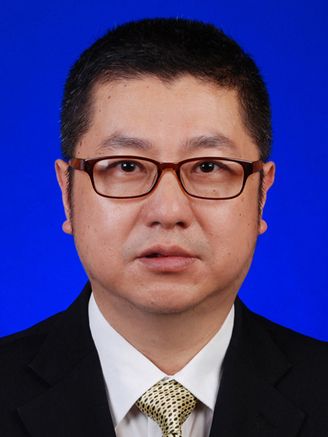 陳新(長沙市紀委市監委駐市工信局紀檢監察組組長) 陳新(長沙市紀委市監委駐市工信局紀檢監察組組長)