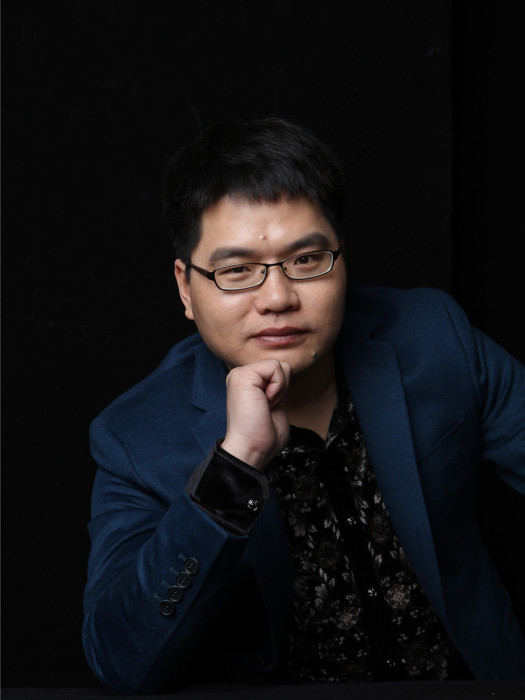 劉小華(中國社群聯盟創始人) 劉小華(中國社群聯盟創始人)