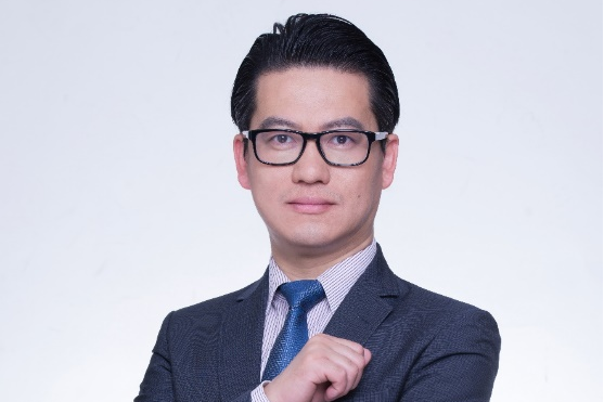 郝鵬(曾任聯盛新能源集團創始合伙人、集團總經理) 郝鵬(曾任聯盛新能源集團創始合伙人、集團總經理)