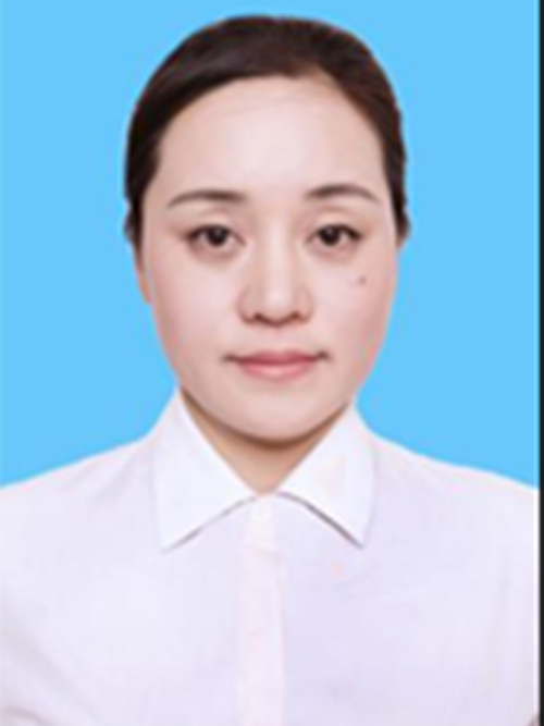 王燕飛(雲南省人大代表、國小教師) 王燕飛(雲南省人大代表、國小教師)