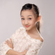 曲芷含 曲芷含
