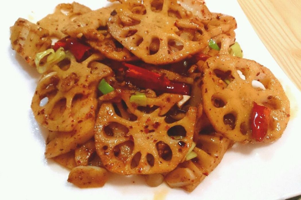 辣油藕片 辣油藕片