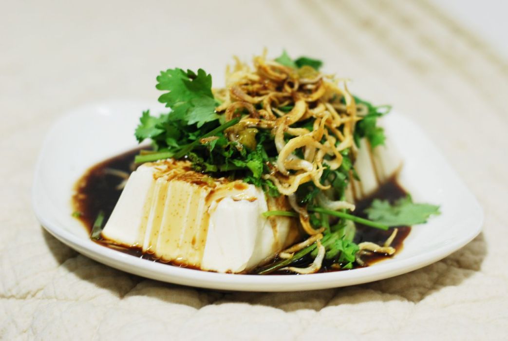 銀魚乾拌豆腐 銀魚乾拌豆腐