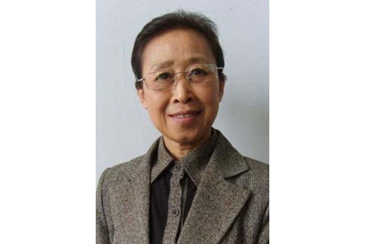 公翠英 公翠英