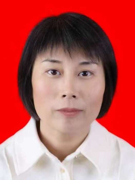 宋麗娜(河南省鄭州市中原區司法局黨組成員、副局長) 宋麗娜(河南省鄭州市中原區司法局黨組成員、副局長)