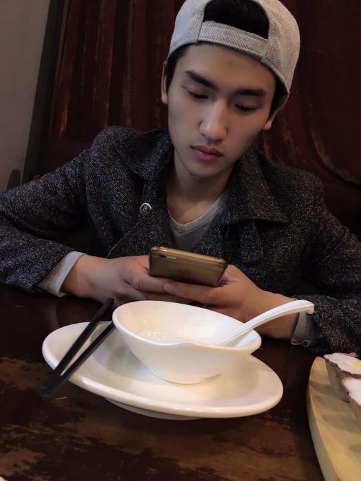 丁明明(編劇,導演) 丁明明(編劇,導演)