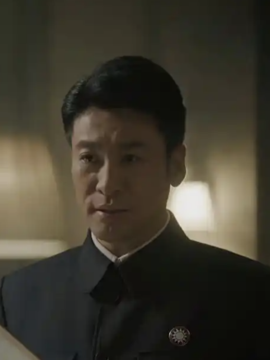 崔默