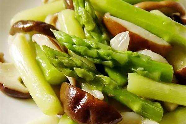 香菇蘆筍 香菇蘆筍