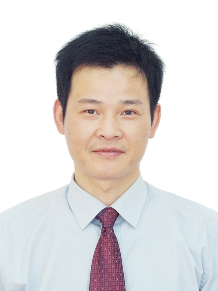 陳丹(湖北省松滋市發展和改革局黨組成員、副局長、二級主任科員) 陳丹(湖北省松滋市發展和改革局黨組成員、副局長、二級主任科員)