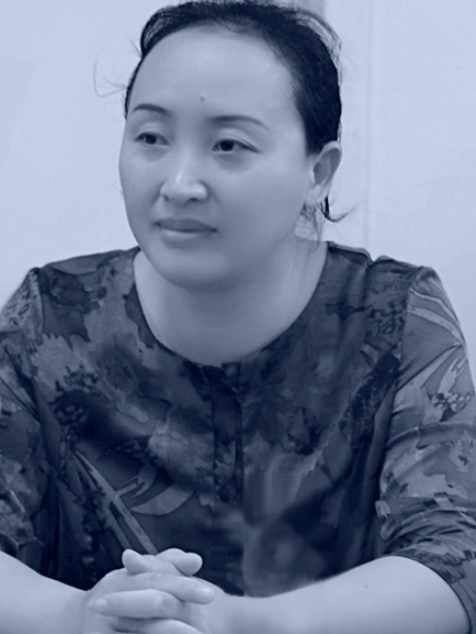 周春花(海南師範大學美術學院黨委副書記) 周春花(海南師範大學美術學院黨委副書記)