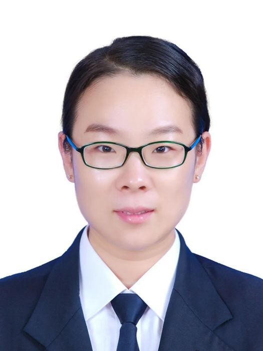 鄧晶(中共二十大代表,開灤集團唐山中潤煤化工有限公司甲醇分廠工藝技術員,國家級技能大師工作室領辦人) 鄧晶(中共二十大代表,開灤集團唐山中潤煤化工有限公司甲醇分廠工藝技術員,國家級技能大師工作室領辦人)