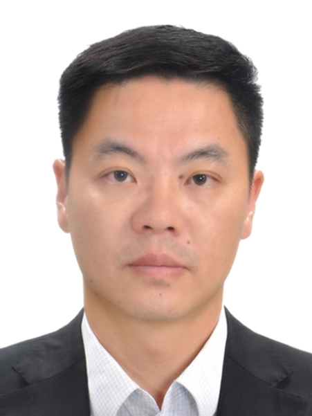 林龍(江西省上饒市鉛山縣審計局黨組書記、局長) 林龍(江西省上饒市鉛山縣審計局黨組書記、局長)