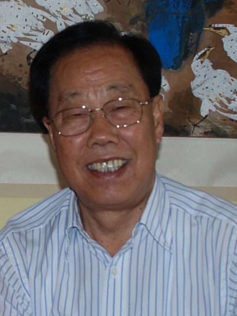 申英民 申英民