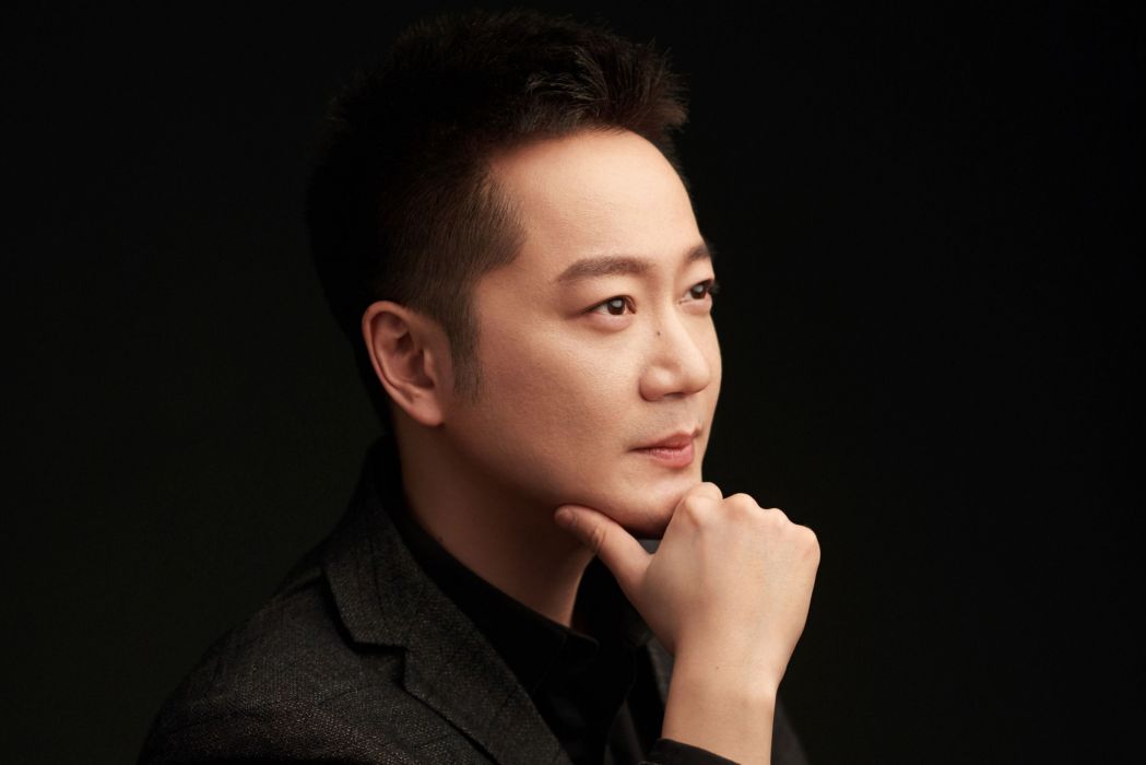 李根(中國歌劇舞劇院交響樂團中提琴演奏家) 李根(中國歌劇舞劇院交響樂團中提琴演奏家)