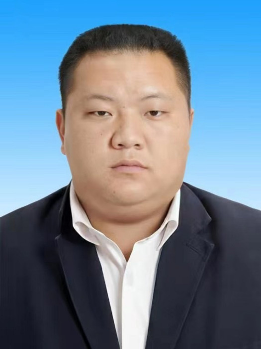 楊華平(貴州省黔西市永燊鄉黨委副書記、人民政府鄉長) 楊華平(貴州省黔西市永燊鄉黨委副書記、人民政府鄉長)