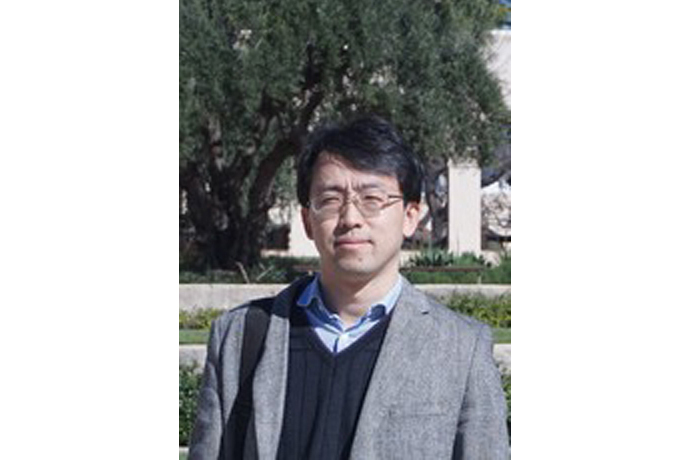 劉鋒(上海師範大學分析測試與超算中心主任) 劉鋒(上海師範大學分析測試與超算中心主任)