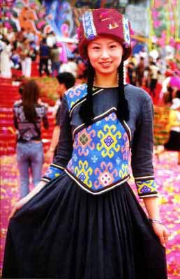 中國少數民族服裝