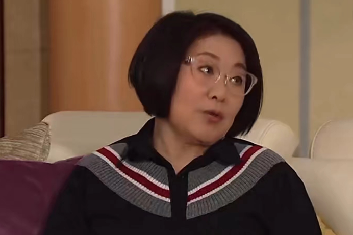 凌麗熒 凌麗熒