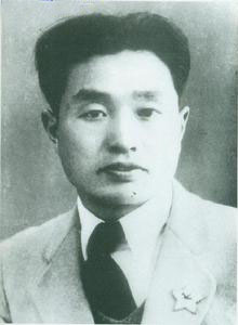1937年，張愛萍在上海