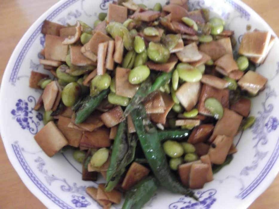 青豆炒豆乾 青豆炒豆乾