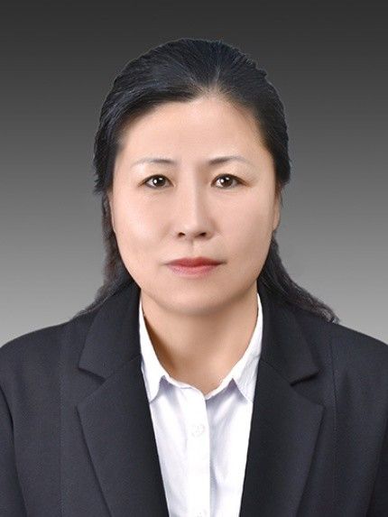 許輝(遼寧省阜新市人民政府副區長、太平區工商聯主席、一級主任科員) 許輝(遼寧省阜新市人民政府副區長、太平區工商聯主席、一級主任科員)