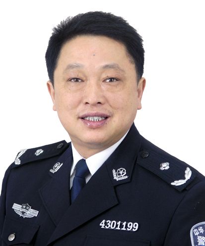 王建躍(湖南省監獄管理局黨委委員) 王建躍(湖南省監獄管理局黨委委員)