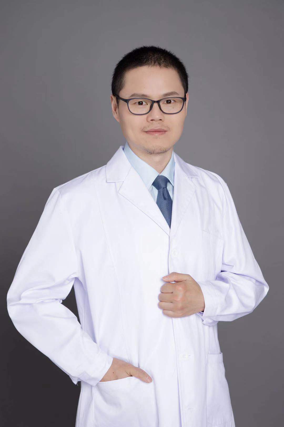 何平(上海仁濟醫院耳鼻喉科醫生)