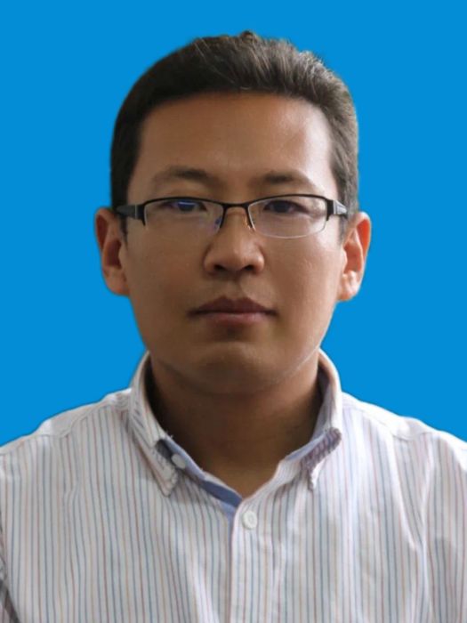 朱建波(沛縣中學黨委委員、副校長) 朱建波(沛縣中學黨委委員、副校長)