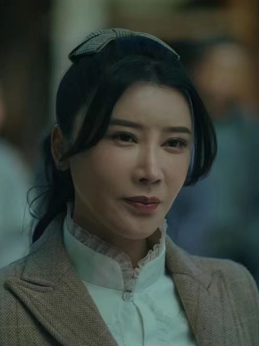 林瑤(電影《陰陽跨界人》中的角色) 林瑤(電影《陰陽跨界人》中的角色)