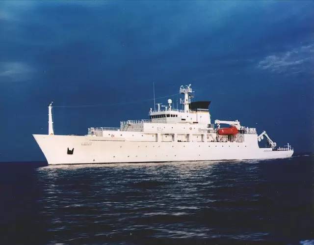 探路者級海洋地理勘測船