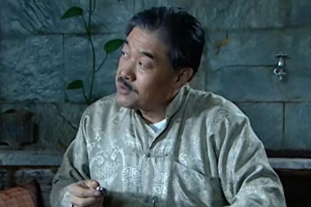 張德厚(都市情感劇《酒後吐真言》中的角色) 張德厚(都市情感劇《酒後吐真言》中的角色)