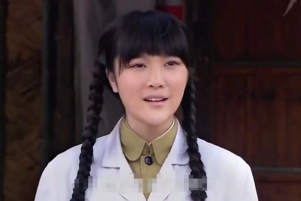 任露霞