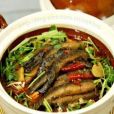 泥鰍煮酸菜 泥鰍煮酸菜