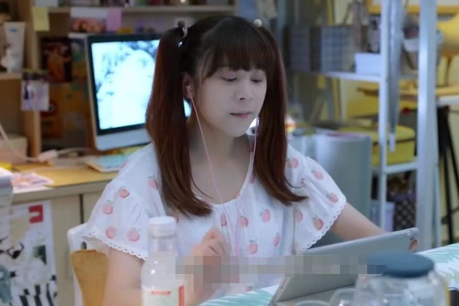 羅欣欣(青春校園劇《我憑本事單身》中的角色) 羅欣欣(青春校園劇《我憑本事單身》中的角色)