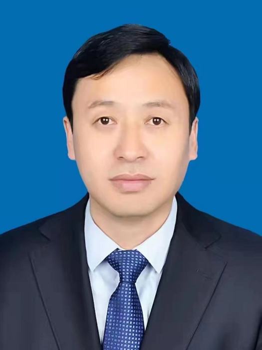 張功文(黑龍江省綏化市綏稜縣人民政府副縣長) 張功文(黑龍江省綏化市綏稜縣人民政府副縣長)