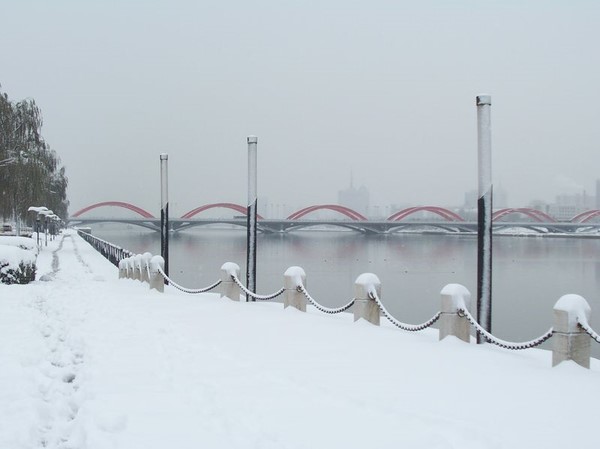 冬日漪汾橋